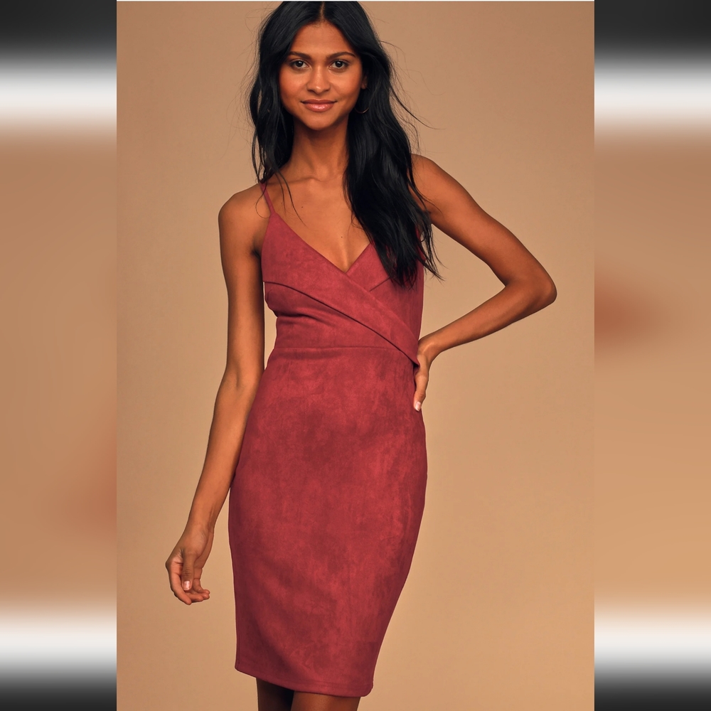 NWT Lulu's Into You vegan suede wine red midi dress